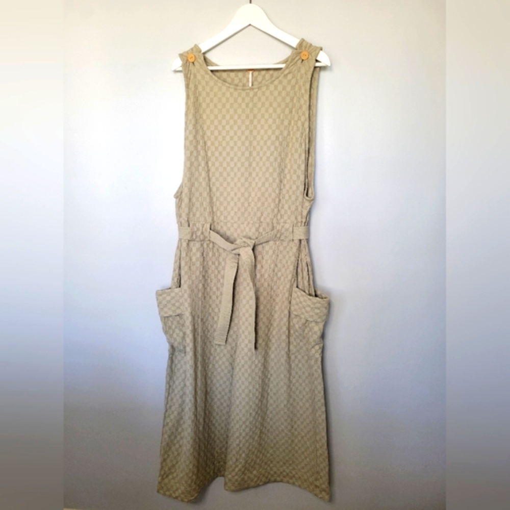 Free People She's a Catch Cargo Cropped Wide Leg Sage Green Jumpsuit SZ M
